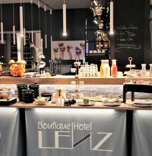 Art & Galerie Hotel Lenz Plauer See