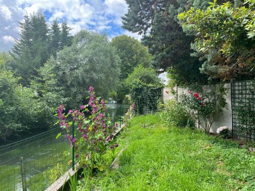 New ! Maison Normande En Bord De Rivi�re