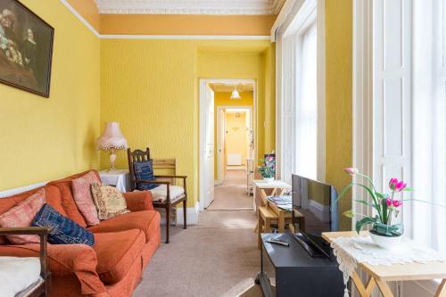 Hostal St. George Guest House