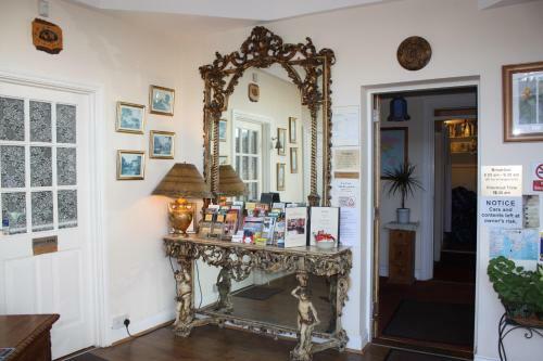 Hostal St. George Guest House