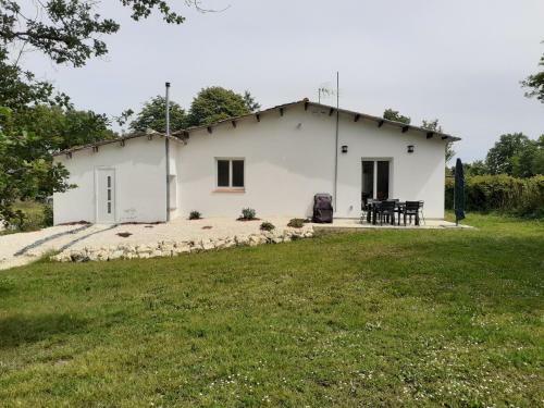 G�te En Pleine Nature, A La Douceur Des Ch�nes