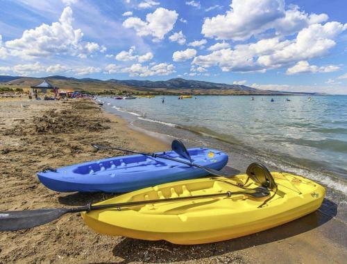 Apartamento Fully Equipped Condos With Pristine Views Of Bear Lake
