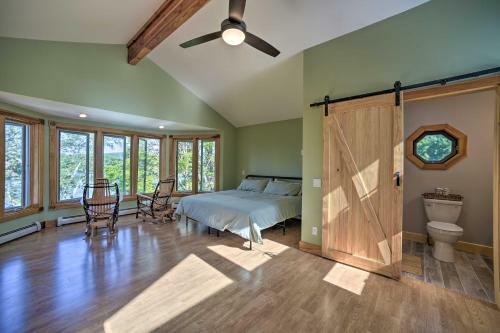 Spacious Wells Oasis With Decks On Little Lake!