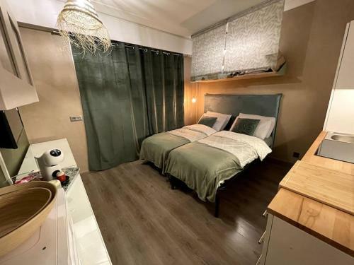 La Room: Seaside Apartment + Terrace + Parking