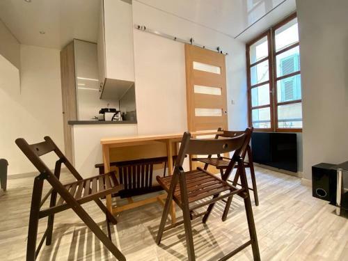 Apartamento "la Demeure De La Pi�tonne" Plein Centre