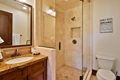 Arrowleaf Lodge - 3 Bed Condo #107