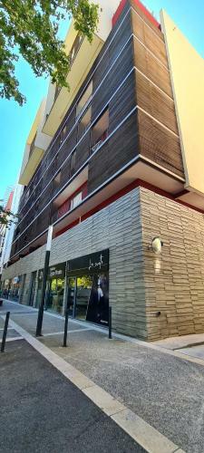 Apartamento Appartement Avec Terrasse, Parking Et Proche Tramway