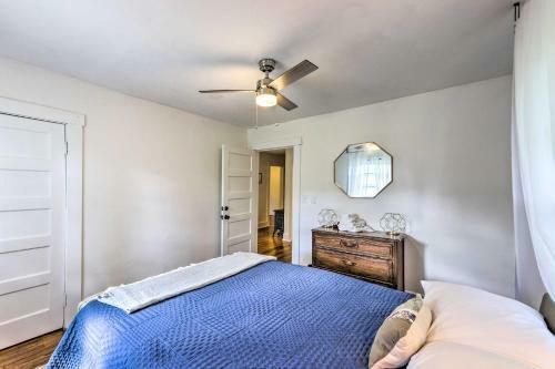 Sun-dappled Fayetteville Home With Fire Pit!