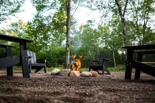 Villa Modern Tiny Home In The Woods