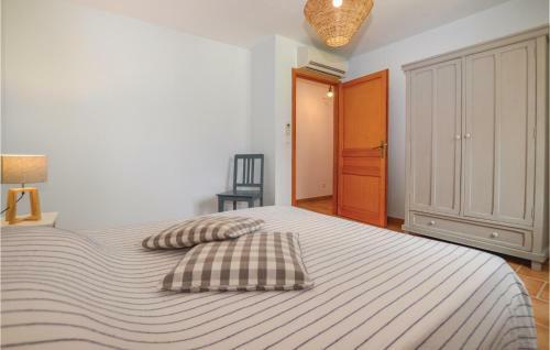 Three-bedroom Holiday Home In Nessa