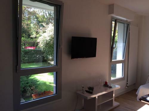 Apartamento Tr�s Beau Studio (face Bois), 10mn De L'etoile