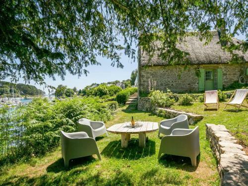 Holiday Home La Chaumi�re
