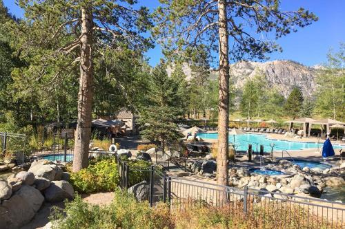 Resort At Squaw Creek II