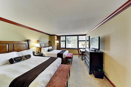 Resort At Squaw Creek II