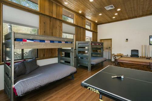 49617 Hwy 550 - Inn 3 Bed Listing