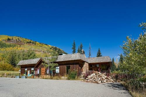 49617 Hwy 550 - Inn Full Listing