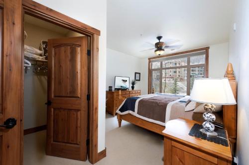 Peregrine Point 205