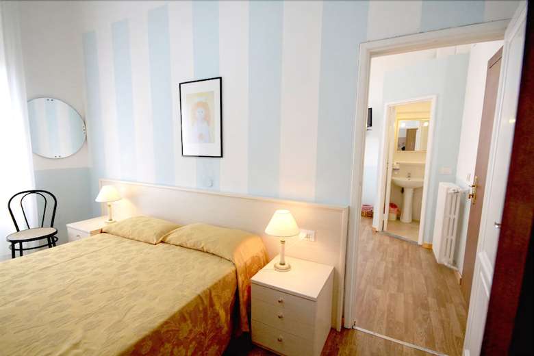 Hostal Albergo Villa Gradita
