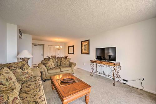 Apartamento Beachfront Marco Island Condo With Pool Access!