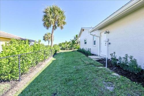 Buttonwd 813 - Buttonwood Home