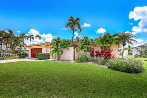 1143 Edington Place