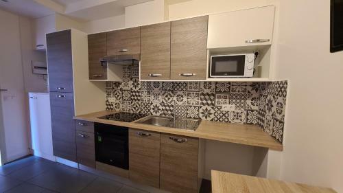 Apartamento Appartement Paris Metro Hoche