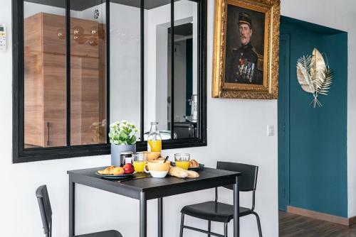 Apartamento Au Palais Des Pyr�n�es! Hyper Centre -clim-balcon-parking Gratuit