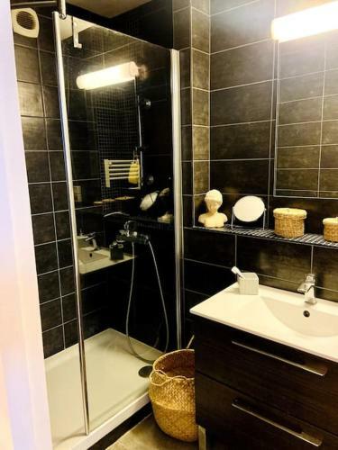 Apartamento Pau : Appartement Cosy Hyper Centre Avec Balcon