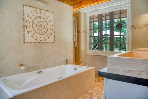 Villa Bastide Proven�ale Proche Cannes