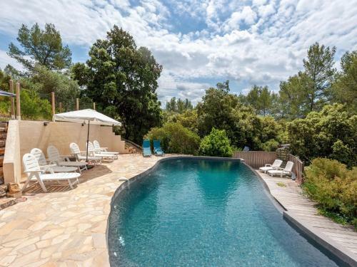 Serene Holiday Home In Pignans With Private Pool