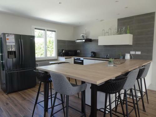 Comfortable Bungalow, Pleumeur-bodou, Pink Granite Coast