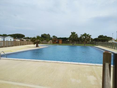 Mobile Home 6 Couchages Camping Avec Piscine
