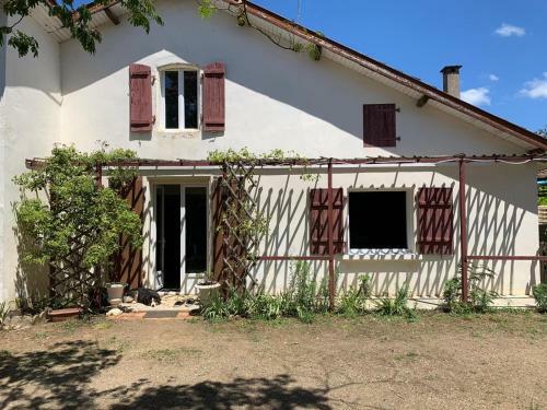 Hostal La Petite Poyannaise