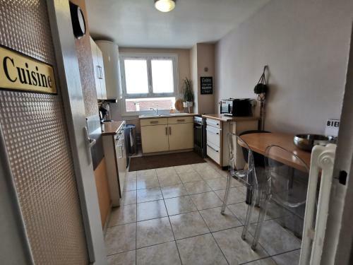 Apartamento Suite Cl�menceau 78 - Parking Gratuit Proche Centre
