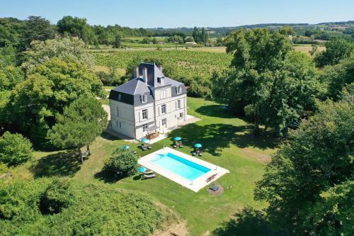 Bed & Breakfast Manoir Le Coutureau Maisons D'h�tes