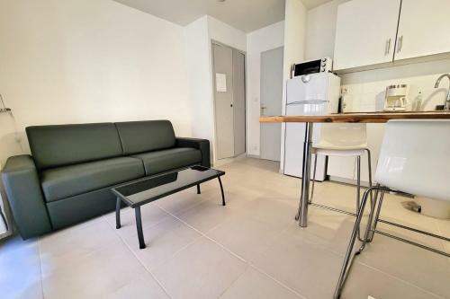 Apartamento Cosy 20m With Balcony Near The Beaches