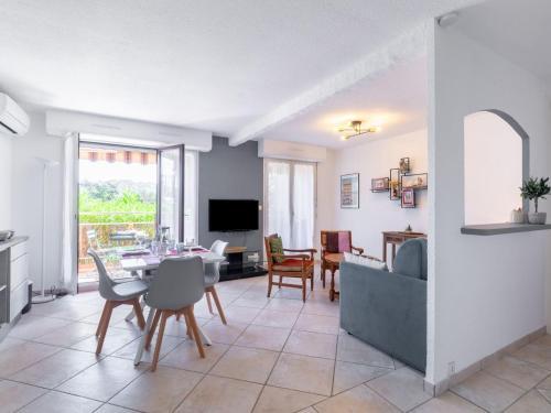 Apartment Les Pins Ensoleilles-8