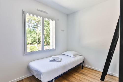 Jolie Maison Neuve Avec Jacuzzi