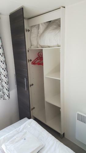 MH 150 Cendrillon Camping Bois Dormant 4 � 6 Pers