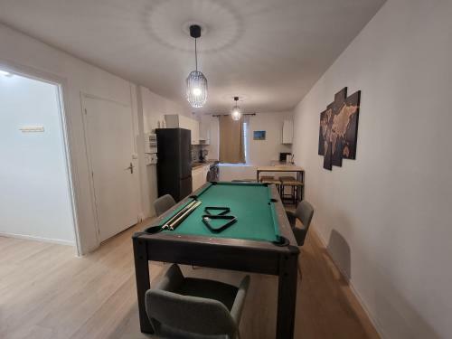 Priv�e : Jacuzzi + Sauna + Billard + Jeux So