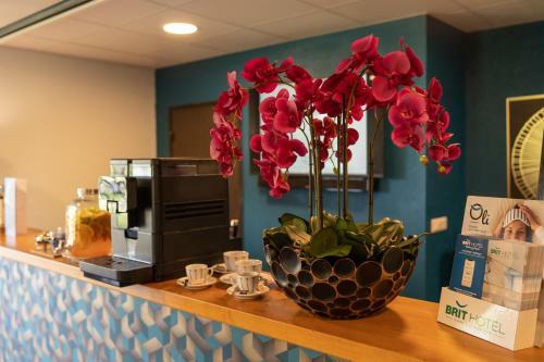 Hotel Brit H�tel Confort - La Tour Blanche