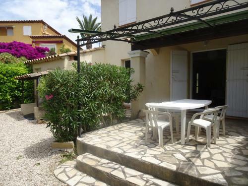 Les Genets D'or - Le Clos Saint Michel