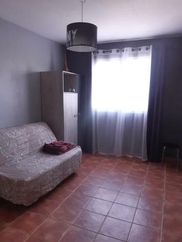 Maison Entre Mer Et Montagne, Quartier R�sidentiel