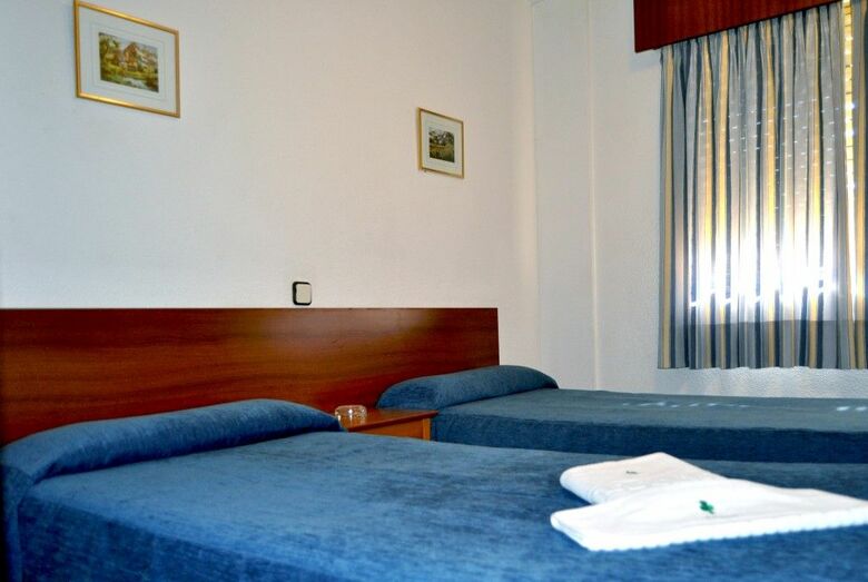Apartamentos Torre Trebol Benidorm