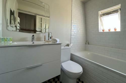 Lili's Home - Trouville