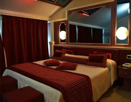 Hotel Motel 2