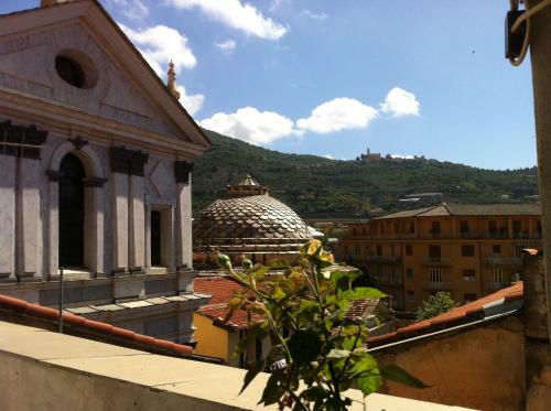 Apartment In Sanremo