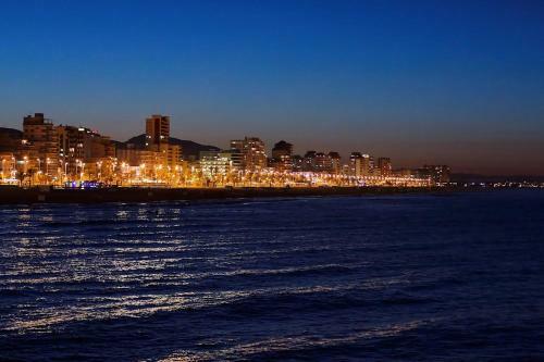 Apartamento Con Piscina Y Parking