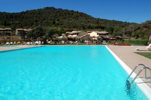 Aparthotel Le Corti Di Montepitti