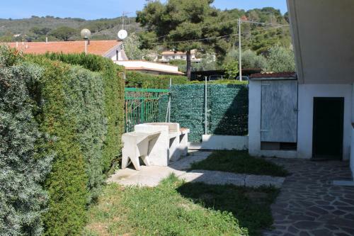 Apartamento Lacona Mare